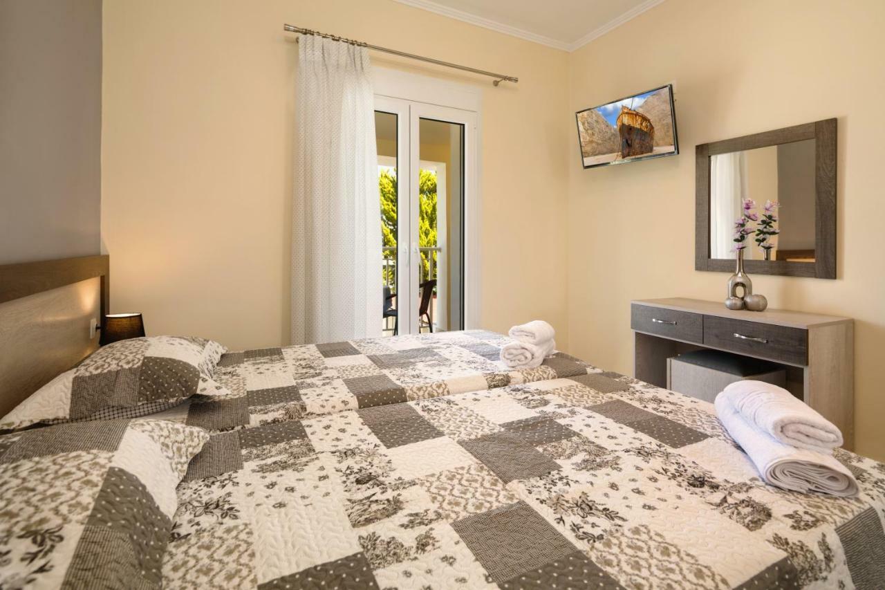 Morfeas Zante Apartments Exterior photo